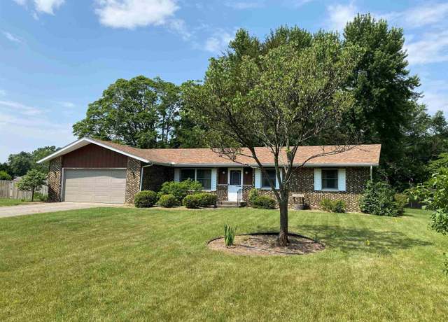 Property at 54737 Country Manor Pl, Elkhart, IN 46514, 3 beds, 2 baths