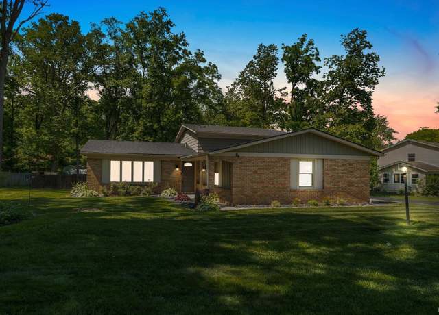 Property at 9230 Starland Ct, Fort Wayne, IN 46804, 3 beds, 2 baths