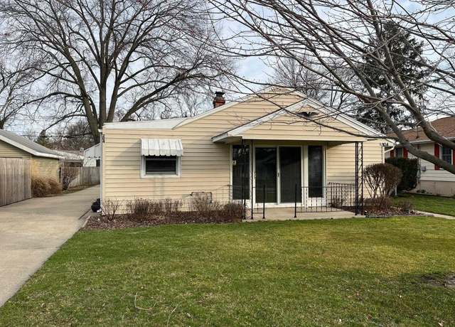 Property at 204 Saint Lo Ave, Mishawaka, IN 46545, 3 beds, 1.5 baths