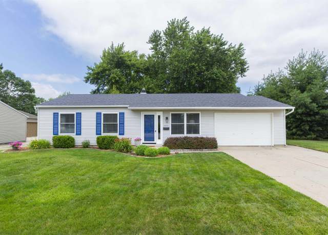 Property at 1533 E Ireland Rd, South Bend, IN 46614, 3 beds, 1.5 baths
