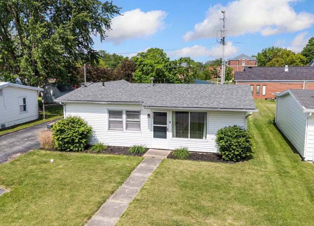 Property at 2145 Green Meadow Ln, Huntington, IN 46750, 3 beds, 1 bath