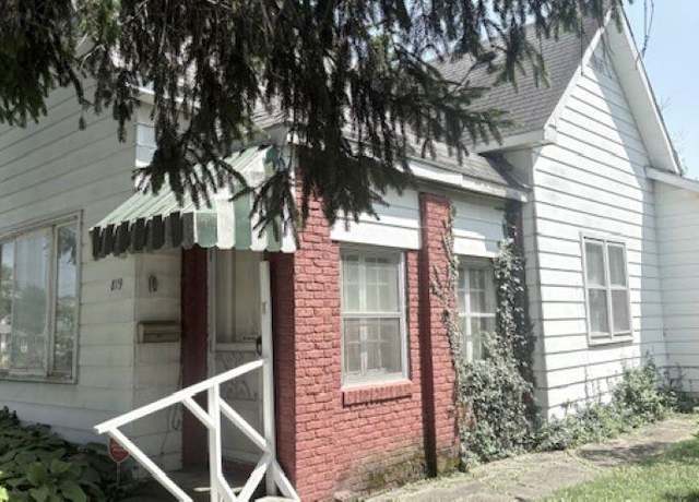 Property at 819 E Harrison St, Kokomo, IN 46901, 3 beds, 1 bath