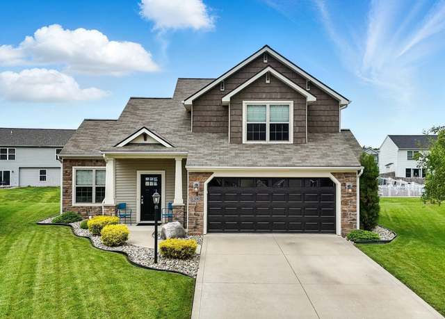 Property at 12085 Painted Peak Cv, Fort Wayne, IN 46845, 3 beds, 2.5 baths