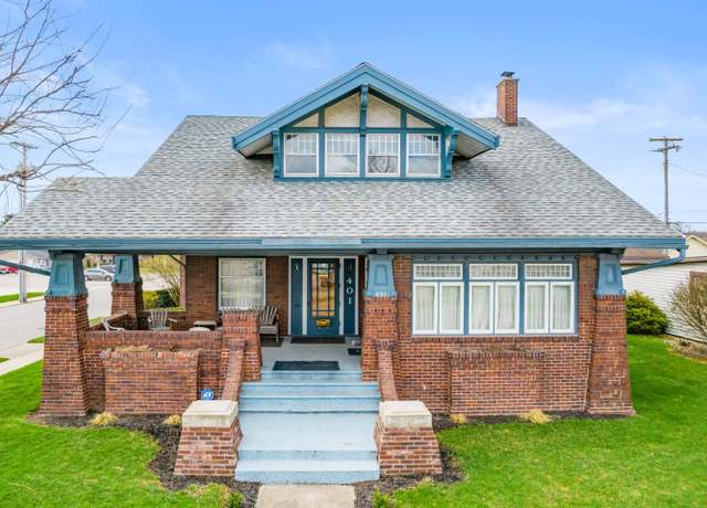 Property at 401 W Washington St, Hartford City, IN 47348, 5 beds, 4 baths