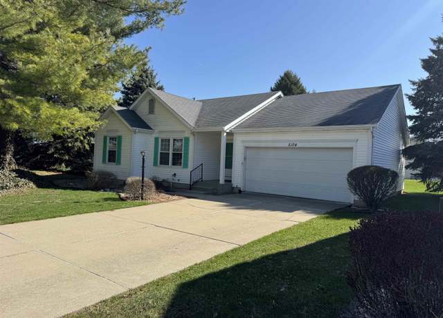 Property at 5104 Copperfield Dr, South Bend, IN 46614, 3 beds, 2 baths