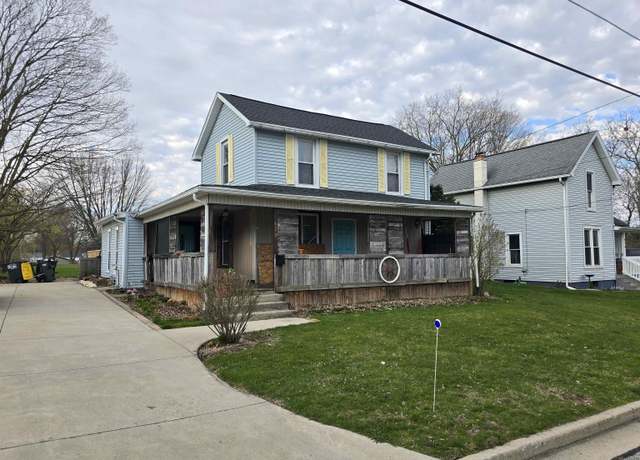 Property at 620 Simon St, Kendallville, IN 46755, 2 beds, 1.5 baths