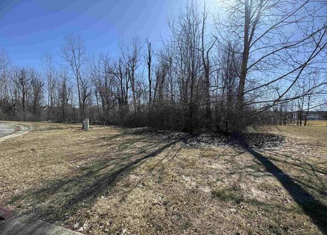 Property at 1766 Hunter's Cove Cir, Kokomo, IN 46902