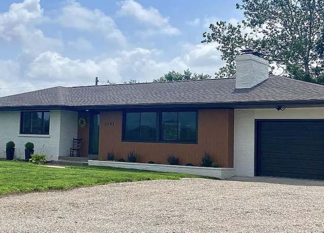 Property at 2501 Oak Hill Rd, Evansville, IN 47711, 3 beds, 2 baths