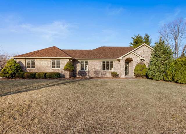 Property at 7424 Cindy Dr, Mccordsville, IN 46055, 3 beds, 2 baths