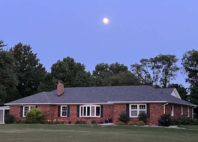 Property at 8835 E Margaret Ave, Terre Haute, IN 47803, 3 beds, 3 baths