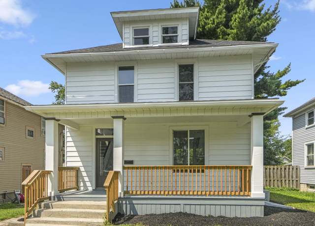 Property at 924 Nuttman Ave, Fort Wayne, IN 46807, 3 beds, 1.5 baths