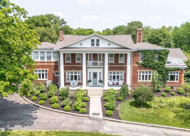 Property at 3104 W 100 N, Kokomo, IN 46901, 4 beds, 3.5 baths