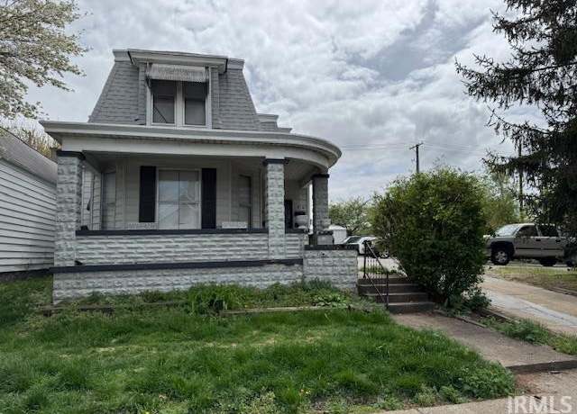 Property at 1916 W Michigan St, Evansville, IN 47712, 4 beds, 4.5 baths