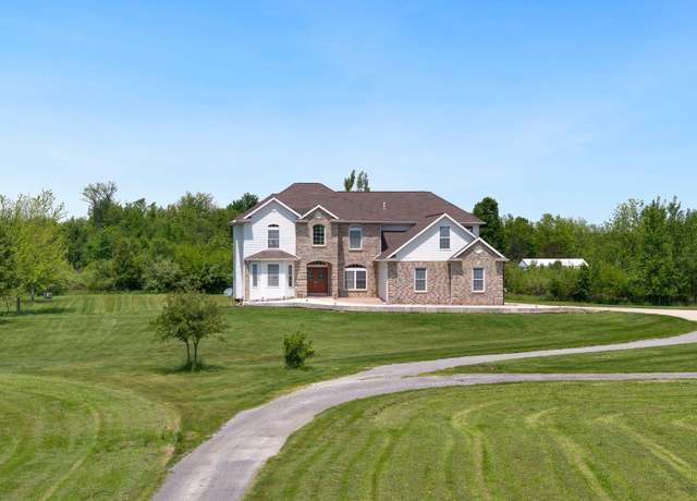 Property at 1095 E 600 North, Columbia City, IN 46725, 5 beds, 5.5 baths