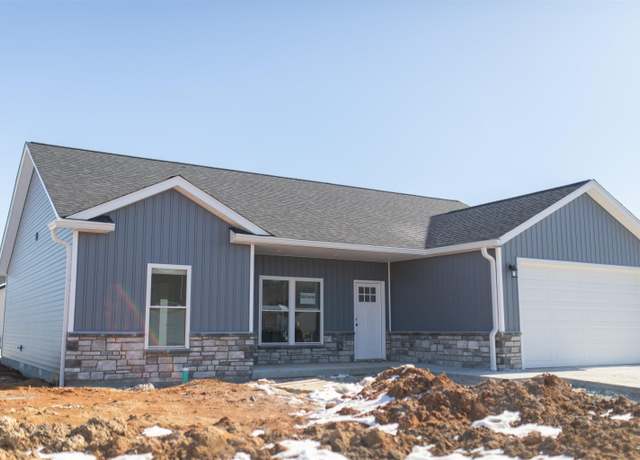 Property at 7542 W Athena Ct, Bloomington, IN 47404, 3 beds, 2 baths