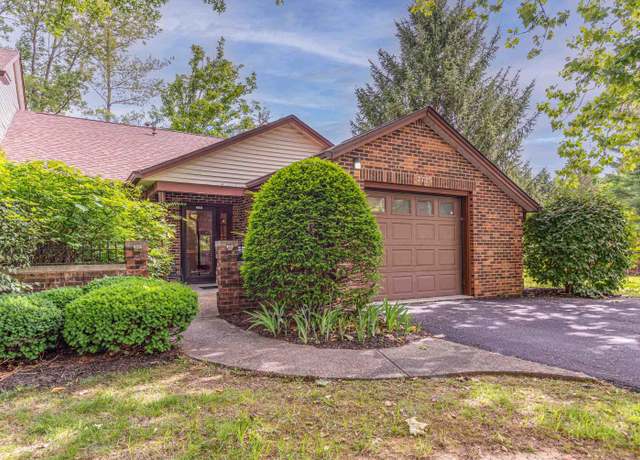 Property at 2725 S Mccartney Ln, Bloomington, IN 47401, 2 beds, 1 bath