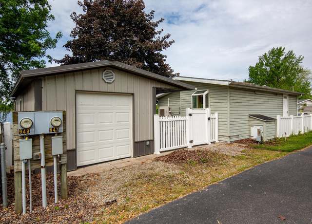 Property at 945-947 Bill of Rights Rd, Shipshewana, IN 46565, 1 bed, 1 bath