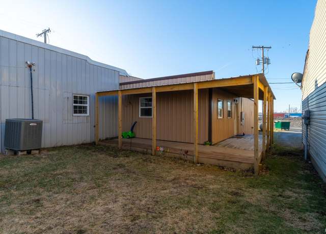 Property at 117 W Main St, Mentone, IN 46539, 4 beds, 3 baths