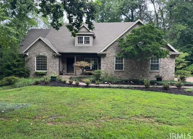 Property at 1340 Tall Timbers Dr, Evansville, IN 47725, 3 beds, 2.5 baths