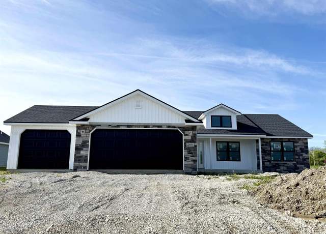 Property at 2403 Chandler Way, Auburn, IN 46706, 3 beds, 2 baths