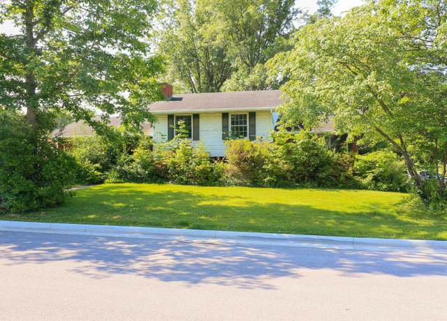 Property at 802 Hasenour Ave, Jasper, IN 47546, 3 beds, 2 baths