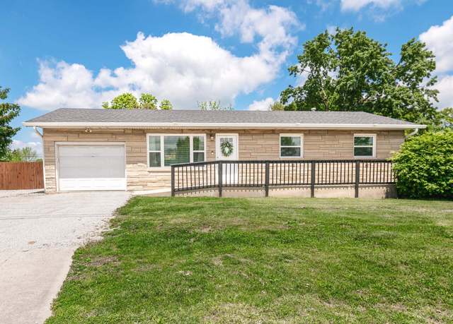 Property at 4070 W 3rd St, Bloomington, IN 47404, 3 beds, 1 bath