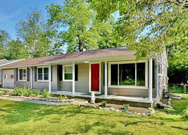 Property at 8247 E Epworth Forest Rd, North Webster, IN 46555, 3 beds, 2.5 baths