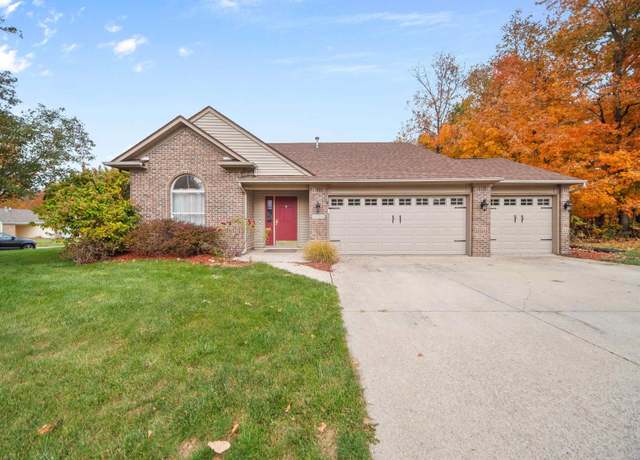 Property at 8926 Whispering Woods Dr, Fort Wayne, IN 46804, 3 beds, 2.5 baths