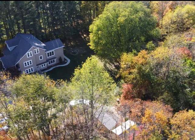Property at 3040 S Rockport Rd, Bloomington, IN 47403, 4 beds, 3.5 baths