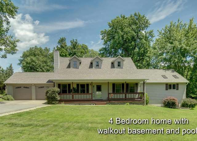 Property at 3363 W Sekiu Ct, Bloomington, IN 47404, 4 beds, 3.5 baths