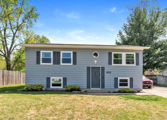 Property at 1511 Macpherson Dr, New Haven, IN 46774, 5 beds, 2 baths