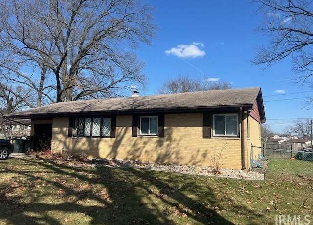 Property at 3627 Brentwood Dr, South Bend, IN 46628, 3 beds, 1.5 baths