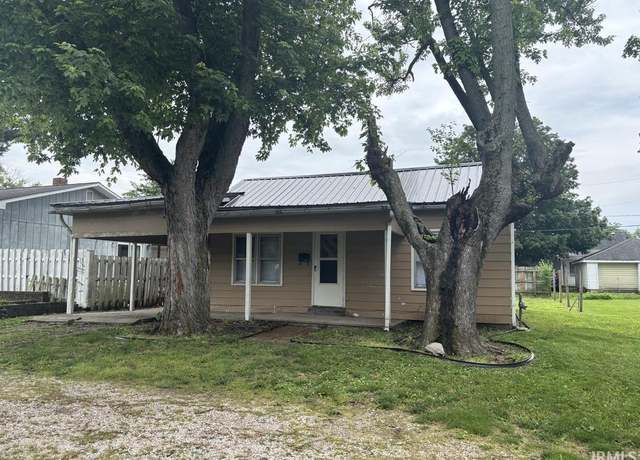 Property at 316 S 12th And 1/2 St, Vincennes, IN 47591, 2 beds, 1 bath