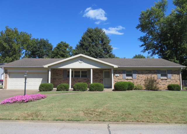 Property at 7766 Meadow Ln, Newburgh, IN 47630, 4 beds, 2 baths