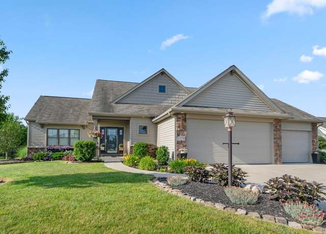 Property at 15279 Harrison Lake Cv, Fort Wayne, IN 46814, 3 beds, 3.5 baths