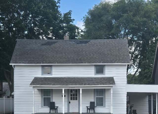 Property at 702 Main St, Attica, IN 47918, 3 beds, 1 bath
