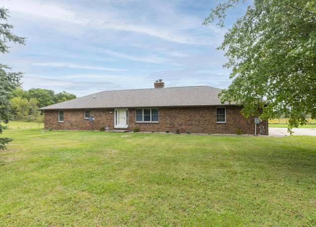 Property at 68600 Primrose Rd, North Liberty, IN 46554, 3 beds, 2 baths
