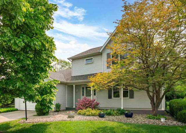 Property at 14564 Harvester Dr, Granger, IN 46530, 3 beds, 3.5 baths