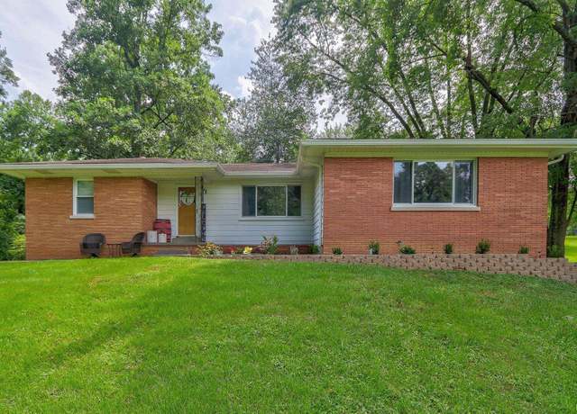 Property at 1845 E Boonville New Harmony Rd, Evansville, IN 47725, 4 beds, 2 baths
