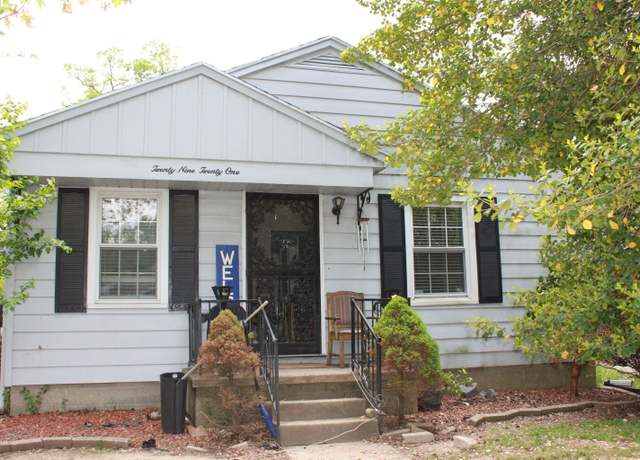 Property at 2921 Taylor Ave, Evansville, IN 47714, 3 beds, 1 bath
