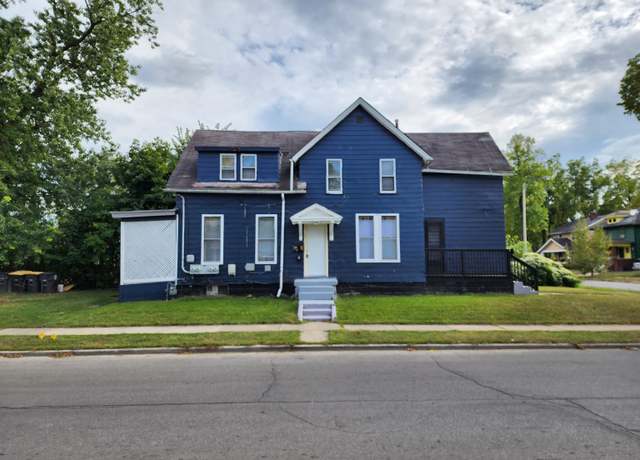 Property at 3001 S Hanna St, Fort Wayne, IN 46806, 3 beds, 4 baths