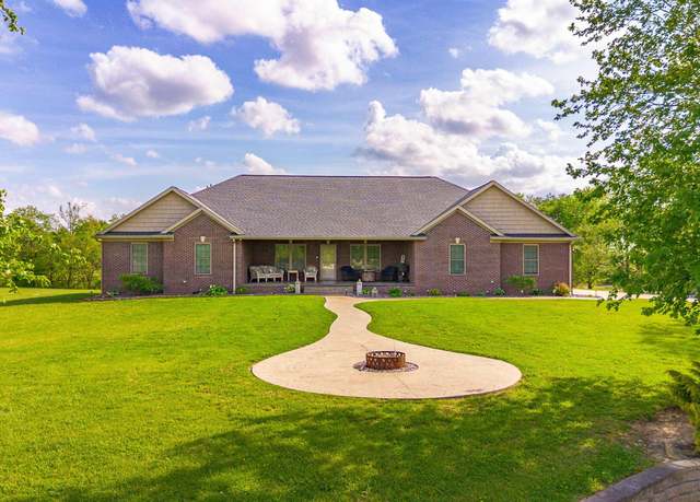 Property at 2877 Roeder Rd, Boonville, IN 47601, 4 beds, 3.5 baths