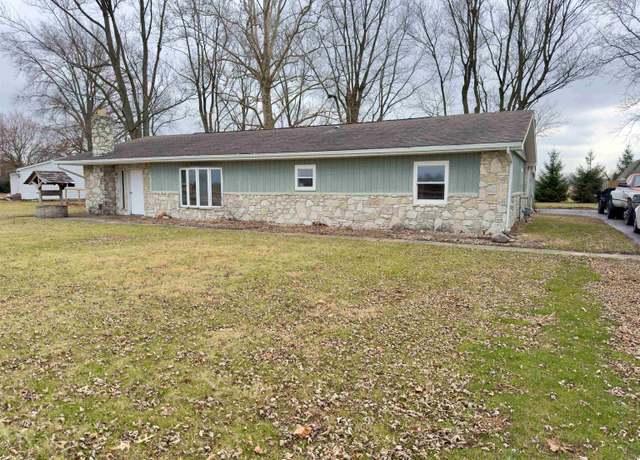 Property at 1129 W 400 S, Kokomo, IN 46902, 3 beds, 2 baths