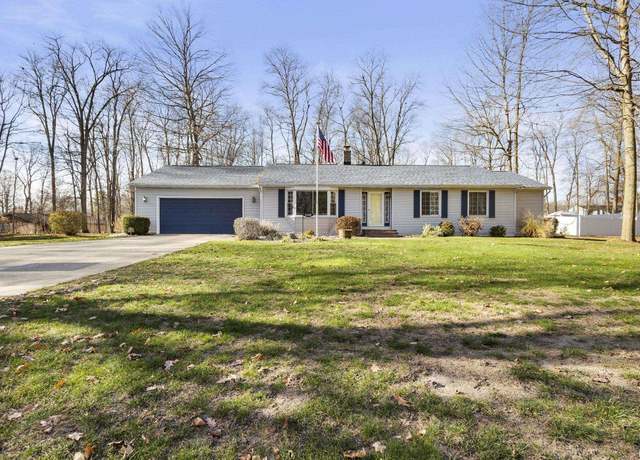 Property at 11159 Forest Dr, Plymouth, IN 46563, 3 beds, 3 baths