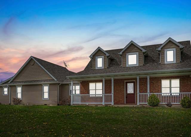 Property at 8765 E State Road 8, Avilla, IN 46710, 3 beds, 2.5 baths