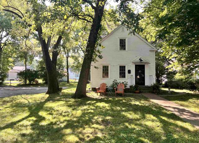 Property at 1118 State St, Lafayette, IN 47905, 2 beds, 1.5 baths