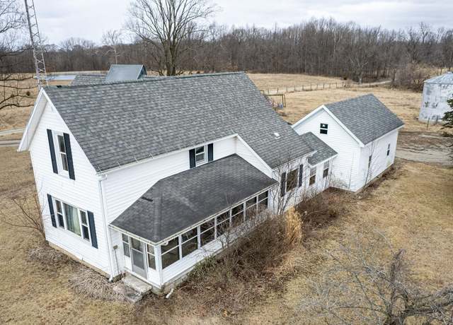 Property at 4258 W State Road 124, Wabash, IN 46992, 3 beds, 2 baths