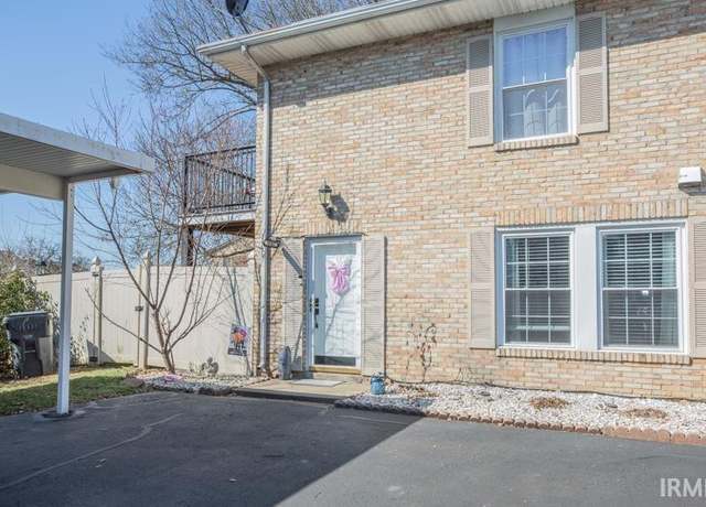 Property at 10267 Bourbon St, Newburgh, IN 47630, 2 beds, 2.5 baths
