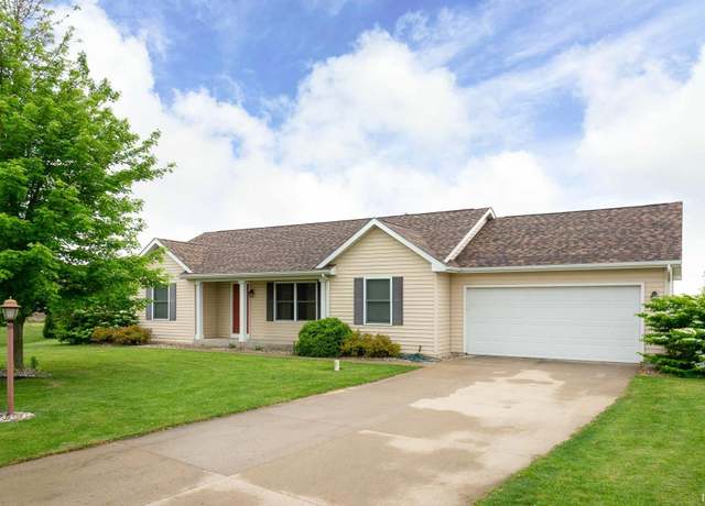 Property at 67242 Foxmoore Ct, Goshen, IN 46526, 3 beds, 2 baths