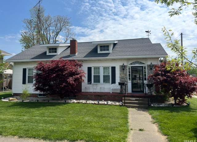 Property at 107 S Sixth St, St. Francisville, IL 62460, 3 beds, 2 baths
